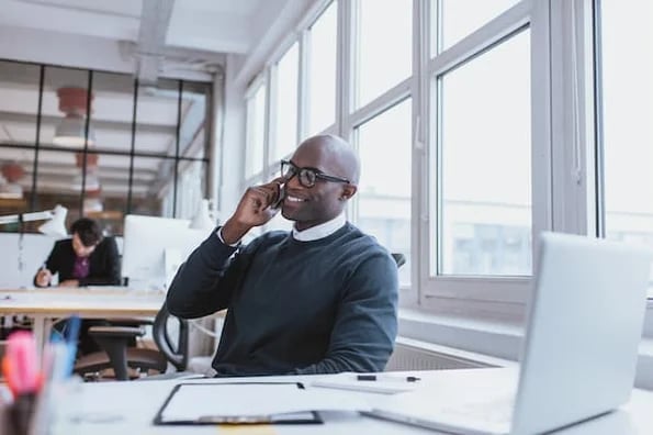 sales team member on phone with gatekeeper