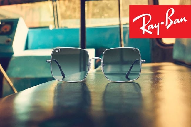 font types: ray ban logo uses script fonts