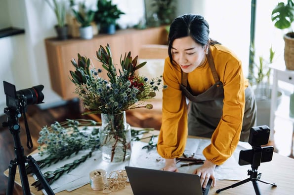 person using astra to build a site for their florist business