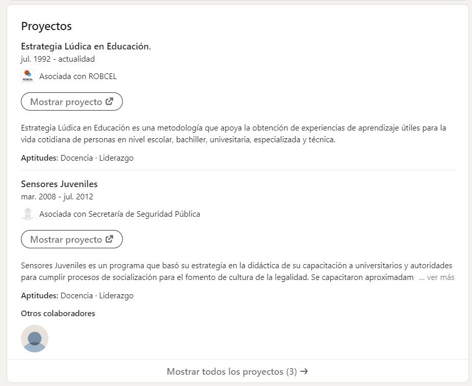 Ejemplo de perfil en LinkedIn con proyectos