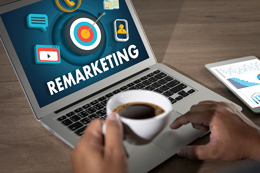 Guía para un remarketing en Facebook eficaz (con ejemplos)