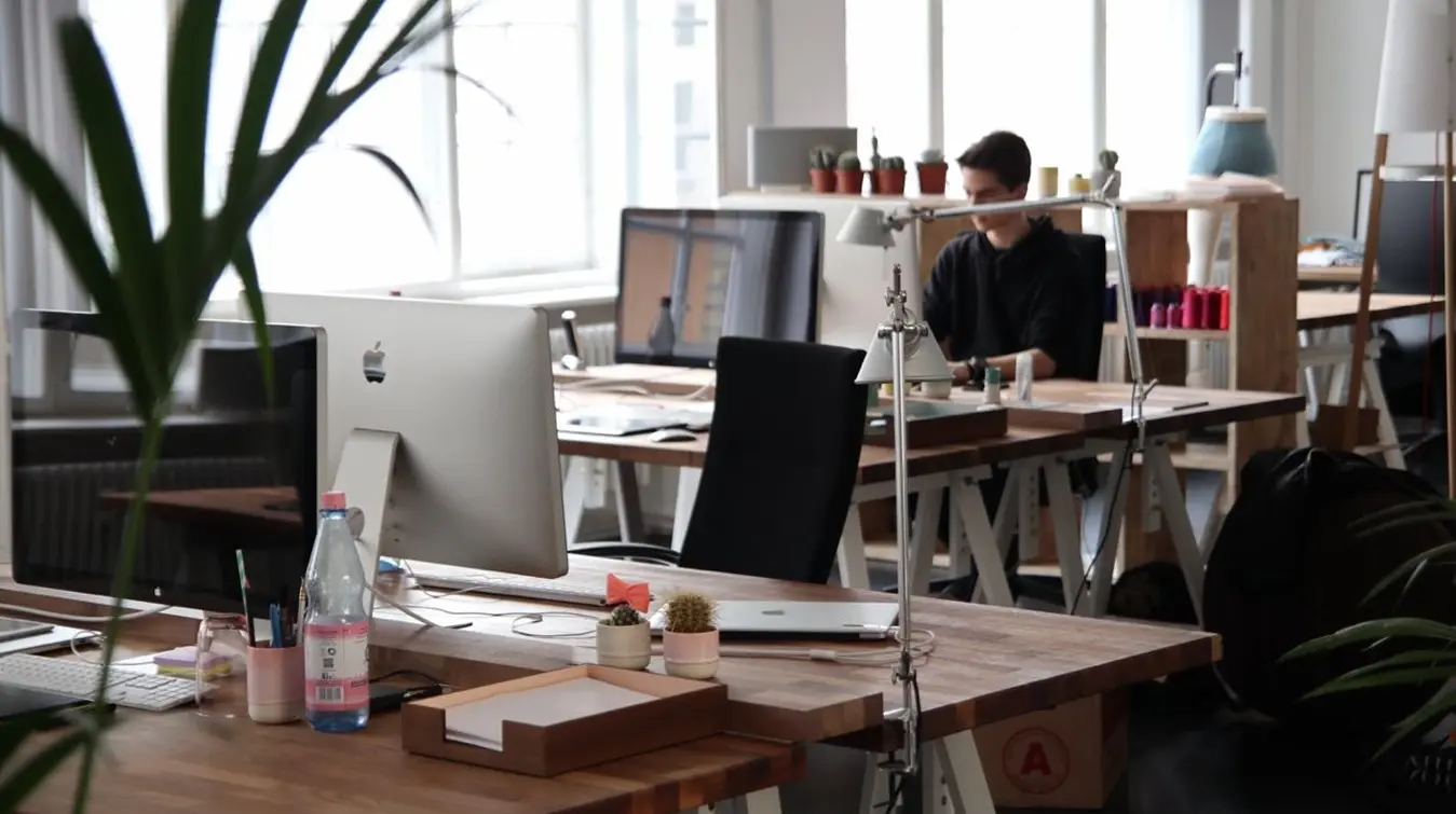 Aménager et travailler dans un bureau en open space : ce qu'il faut savoir